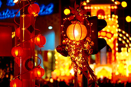 https://www.lushome.com/wp-content/uploads/2011/01/lunar-chinese-new-year-decorations-lantern-festival.gif
