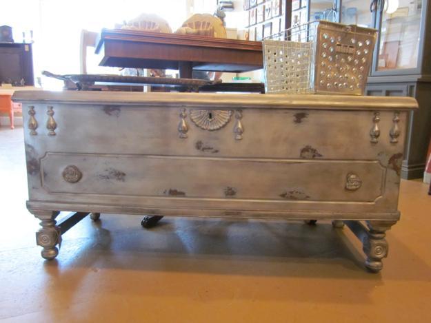 Rare Early 1900's Decor Straight Back Dresser Trunk in 2023