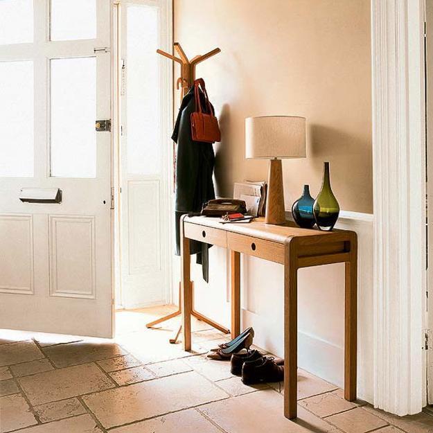 15 Modern Entryway Ideas Bringing Console Tables Into Small Rooms