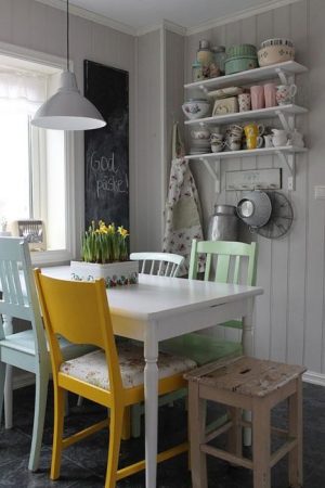 Modern Dining Room Design and Decorating in Vintage Style with Rustic Touch