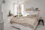 10 Staging Tips and 20 Interior Design Ideas to Increase Small Bedrooms ...