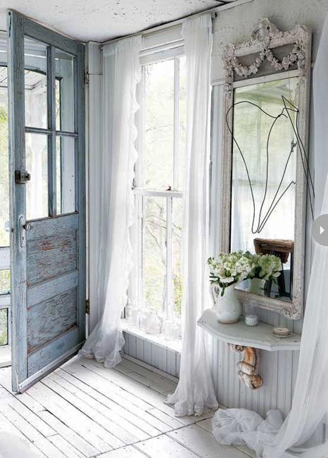 25 Shabby Chic Decorating Ideas to Brighten Up Home Interiors and