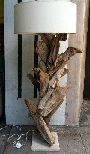 30 Driftwood Recycling Ideas for Creative Low Budget Home Decorating