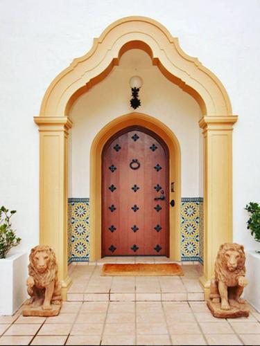 Good Feng Shui For Entrance Front Door Decoration Home Staging Tips