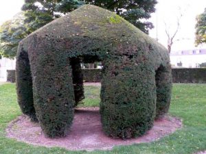 Green Gazebo Designs Bringing Serenity Into Beautiful Gardens