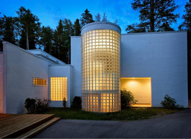 Glass Block Designs Exterior Walls Infusing Natural Light Into Modern Interiors