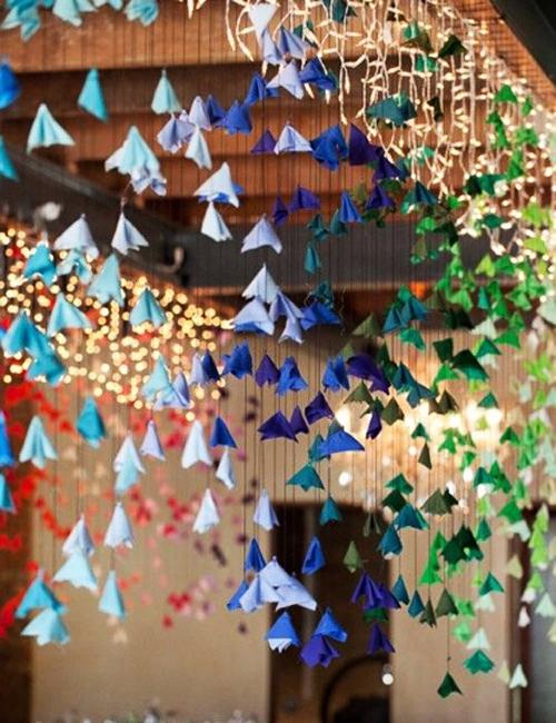 Recycling for Handmade Garlands, 15 Brilliant Home Decorating Ideas