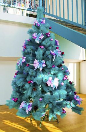 Modern Ideas and Design Styles for Christmas Tree Decorating