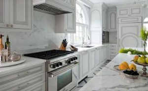 Modern Kitchen Design Trends 2019, Two Tone Kitchen Cabinets