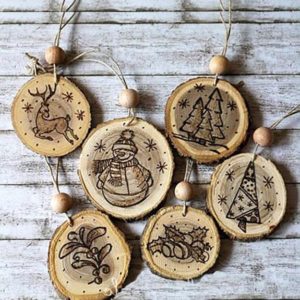 Beautiful Simplicity of Handmade Christmas Decorations, DIY Yard ...