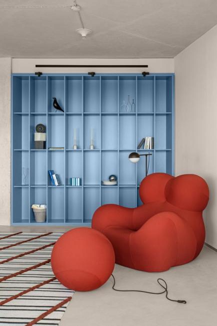 Minimalist Apartment, Ideas with Blue and Terracotta