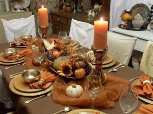 50 Thanksgiving Table Decoration Ideas, Hypnotizing Candles