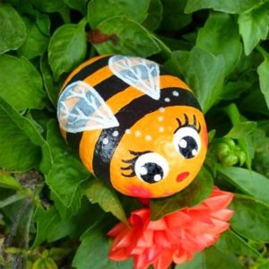 Painted Rocks, 55 Colorful Rock Painting Ideas Adding Art to Yards and ...