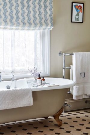 Small Bathroom Design Trends, 25 Modern Ideas to Refresh Small Rooms