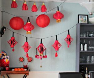 DIY Lanterns, 50 Beautiful Holiday Decorations for Lunar New Year ...