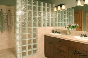 Unique Shower Designs Bringing Glass Blocks into Modern Bathrooms