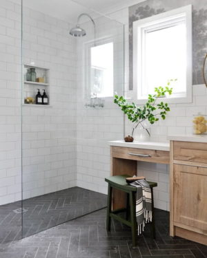 Bright Bathroom Design Ideas Marrying Modern Tiles and Beautiful Wallpaper