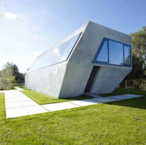 Extraordinary Contemporary Homes, 55 Innovative Architectural Designs