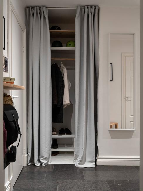 easy closet small storage space