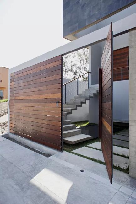 pivot door walkway design